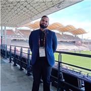 Passé par une Licence en Histoire et Sociologie, avec Un baccalauréat Économique et Sociale spécialité Sciences Politiques. Très accès sur le partage des connaissances avec une pédagogie très dynamique